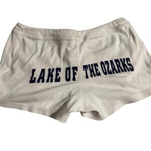 Y2k lake of the day ozarks shorts sz m
